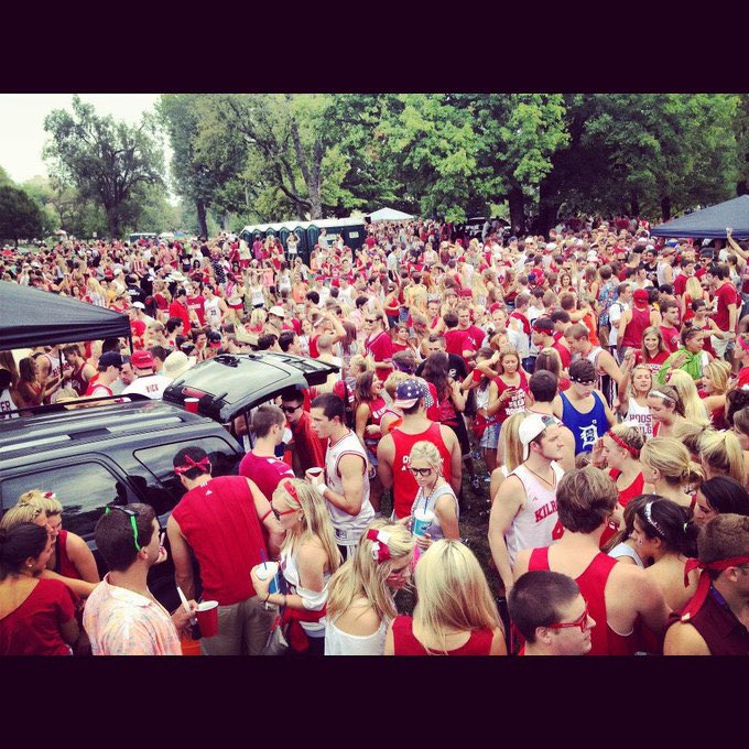 Barstool IU tweet media