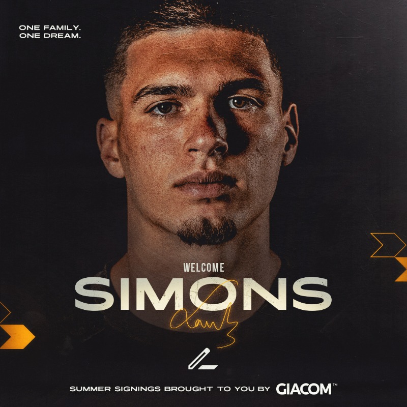 HullCity's tweet photo. ✍️ We are delighted to announce the signing of Xavier Simons on a season-long loan from Chelsea!

Welcome to Hull City, Xavier! 🧡

@GiacomCM

#hcafc