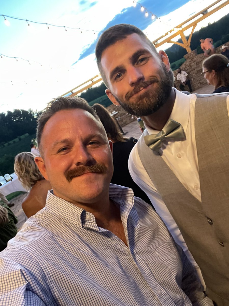 Evanatlowes's tweet photo. Wanted to say a special Happy Birthday to one of @Lowes best. @charlesatlowes hope you have a great day, see you soon! @Lowes @LowesMedia @LowesCareers https://t.co/eVNEmucHRu