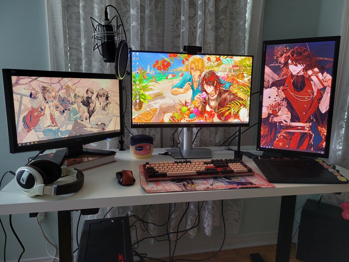monyuki's tweet photo. will someone please get me some zip ties #FoxSetup https://t.co/lYG1GO6j25