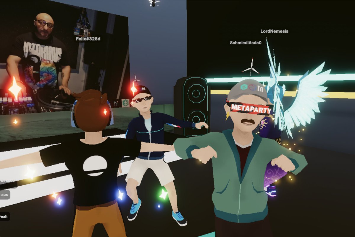 NR_verse tweet media