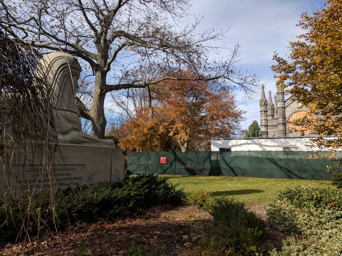 Mark your @Bouchercon2022 calendar, and set the WABAC Machine for "Historical Plots: Making the Old New Again!"  Thursday, 1:45: Marquette Ballroom 2. 

W/ <a href="/JonathanFPutnam/">Jonathan F. Putnam, Author</a> <a href="/scalkins3/">Susanna Calkins</a> @EricaRuthWrites <a href="/LoriRaderDay/">Lori Rader-Day</a> Tom Roberts, and yours truly!