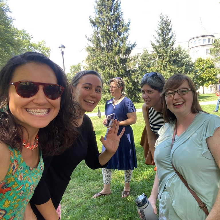 kstatespanish's tweet photo. It was great to reconnect with Spanish students at our Modern Languages mixer last Friday -- Prof. Bender was happy to take more selfies, this time with the historic buildings of K-State instead of Spain... 🤷♀️🏰 #SelfiesWithProfessors #EisenhowerElHermoso https://t.co/gFpMY2SjKL