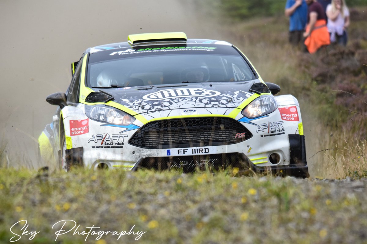 sky photography tweet media