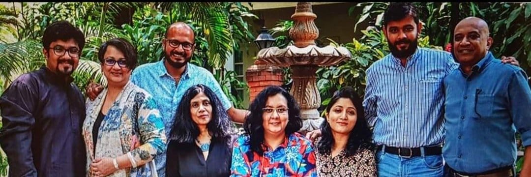 Ashwanitiss's tweet photo. Amazing organising team of Bengaluru Poetry Festival (@BengaluruPoetry), special thanks to Subodh and Lakshmi of @AttaGalatta Books for bringing this wonderful platform for #Poetry and largely #Cultural exchange. 

#PoetsofTwitter #IndianPoets https://t.co/CDX7mNX0Hq