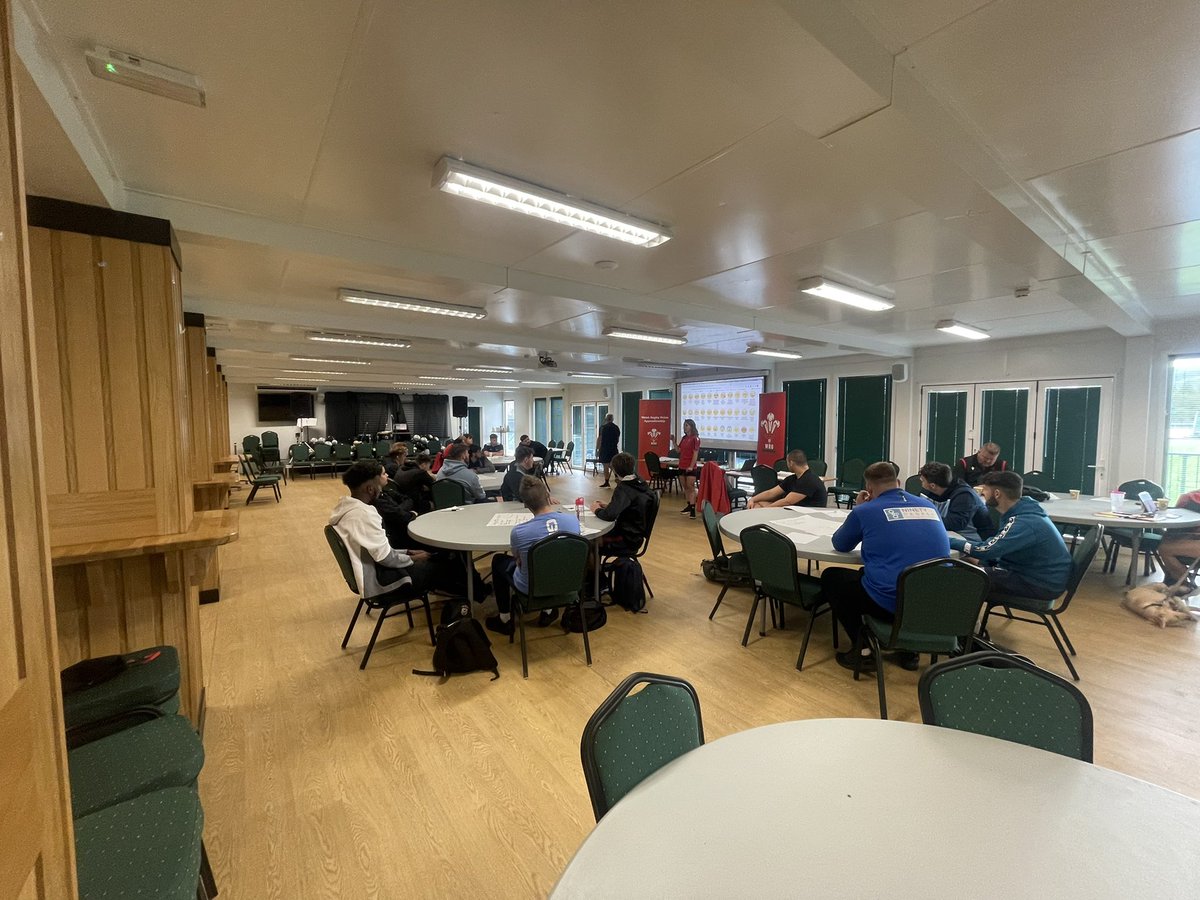 Marc Breeze tweet media