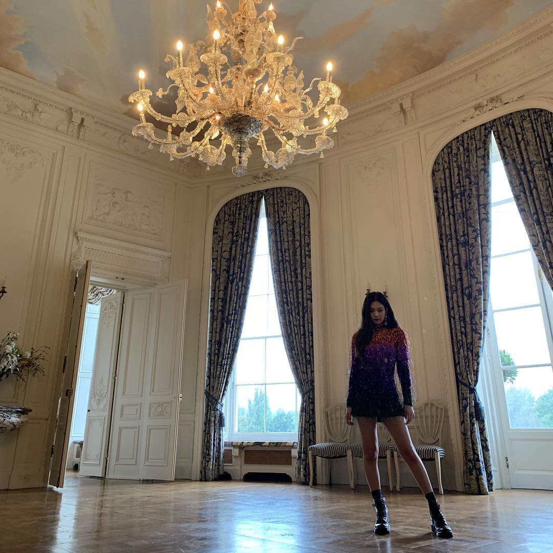 JENNIE ALLIANCE 🧛♀️ tweet media