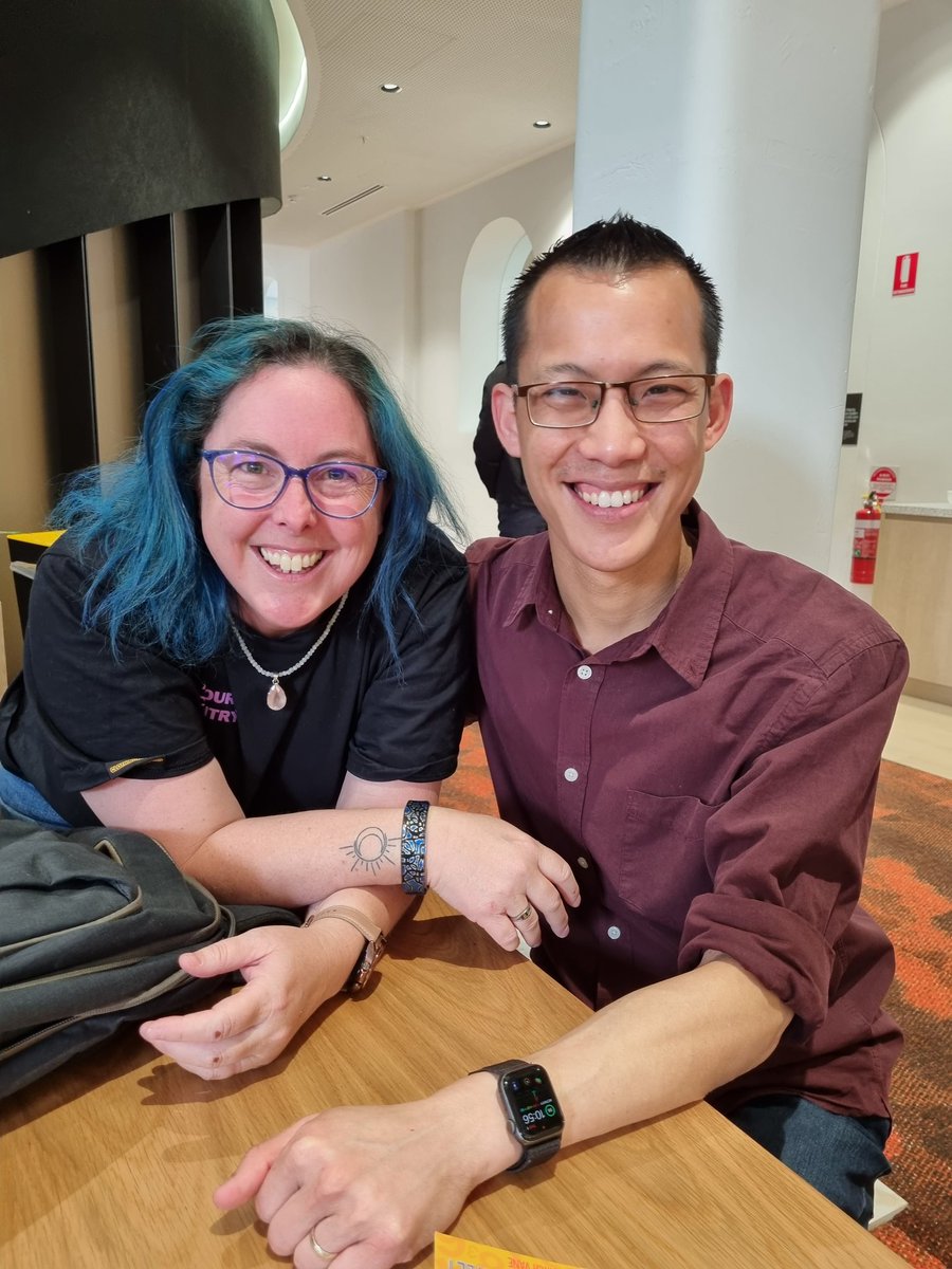 Meeting the amazing <a href="/misterwootube/">Eddie Woo</a> at <a href="/AcademyVIC/">Victorian Academy of Teaching and Leadership</a> today. When History meets Math ❤️