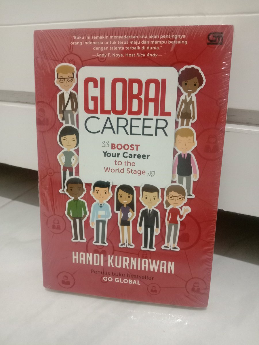 itsumodemma's tweet photo. @ruskinurhayadi @BASismanto @KickAndyShow @Cicil_Be @rainydy_ @Tofatofi @matiaskris @WildanBaharun Yeay akhirnya diterima juga bukunya. Terima kasih @KickAndyShow ^^ https://t.co/4ctTt8hNT7