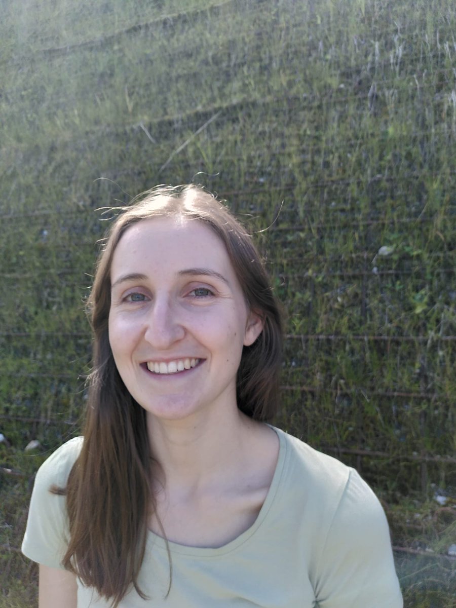 Mol_Ecol's tweet photo. We welcome Katharina Stonig @Mol_Ecol @uniinnsbruck !
She does her master thesis on the #PopulationGenetics of the #amphibian|s #AlpineNewt and #SmoothNewt
https://t.co/tXfM64uqvh
#ConservationGenetics #femtech #Ichthyosauraalpestris #Lissotritonvulgaris https://t.co/EC16V2eZOW
