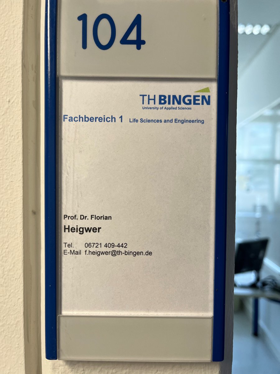 Its official 🥳 Starting my professorship for synthetic biotechnology @th_bingen today. I am humble and thankful. @DKFZ and @Boutroslab I thank for paving the way for me to grow as a student, scientist and teacher #Biotechnology #research #CancerResearch #nextstep #firstday