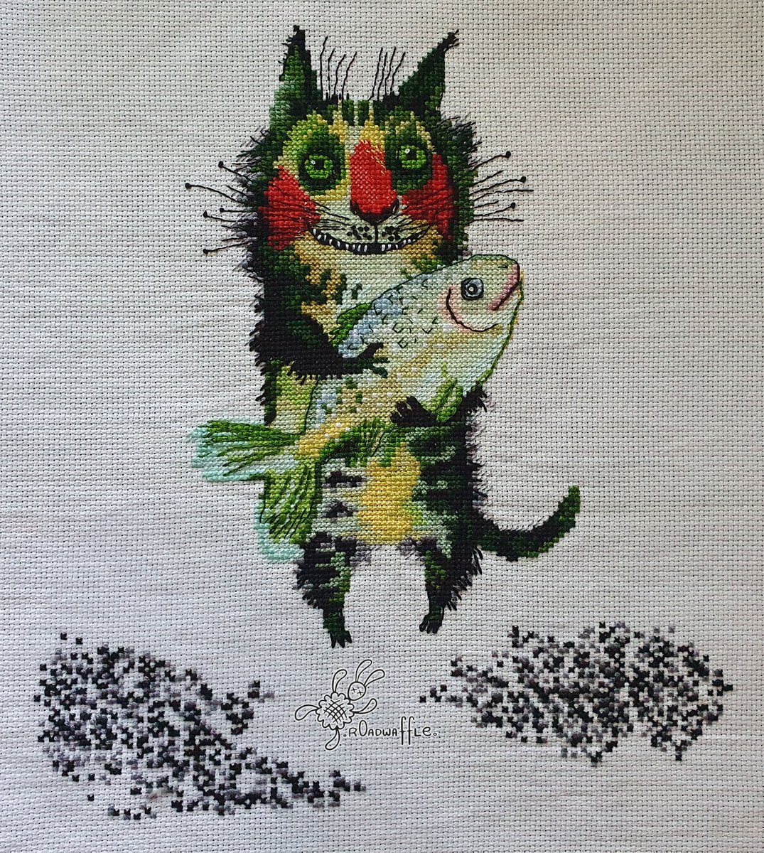 roadwafflez's tweet photo. "Not Gold, But Mine!" Got this cross-stitch kit from a friend a while back and finally finished it
Art by Nastassia Atrakhovich
Pattern by Ekaterina Kostygova
#crossstitch #handicraft #cat #cats #fish #kala #kass #kassid #artisan #crossstitchkit #embroidery #art #artist #handmade https://t.co/kLHZULS177