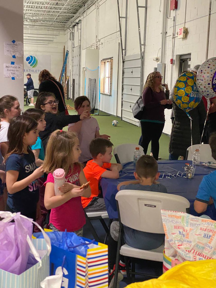 428Athletics's tweet photo. Looking for somewhere to host a party, fundraiser or other event? 🎉🎈 

✨ 428 is the place to be! ✨ 

Get in touch for more information or to book 📲 https://t.co/N4niN97Dur