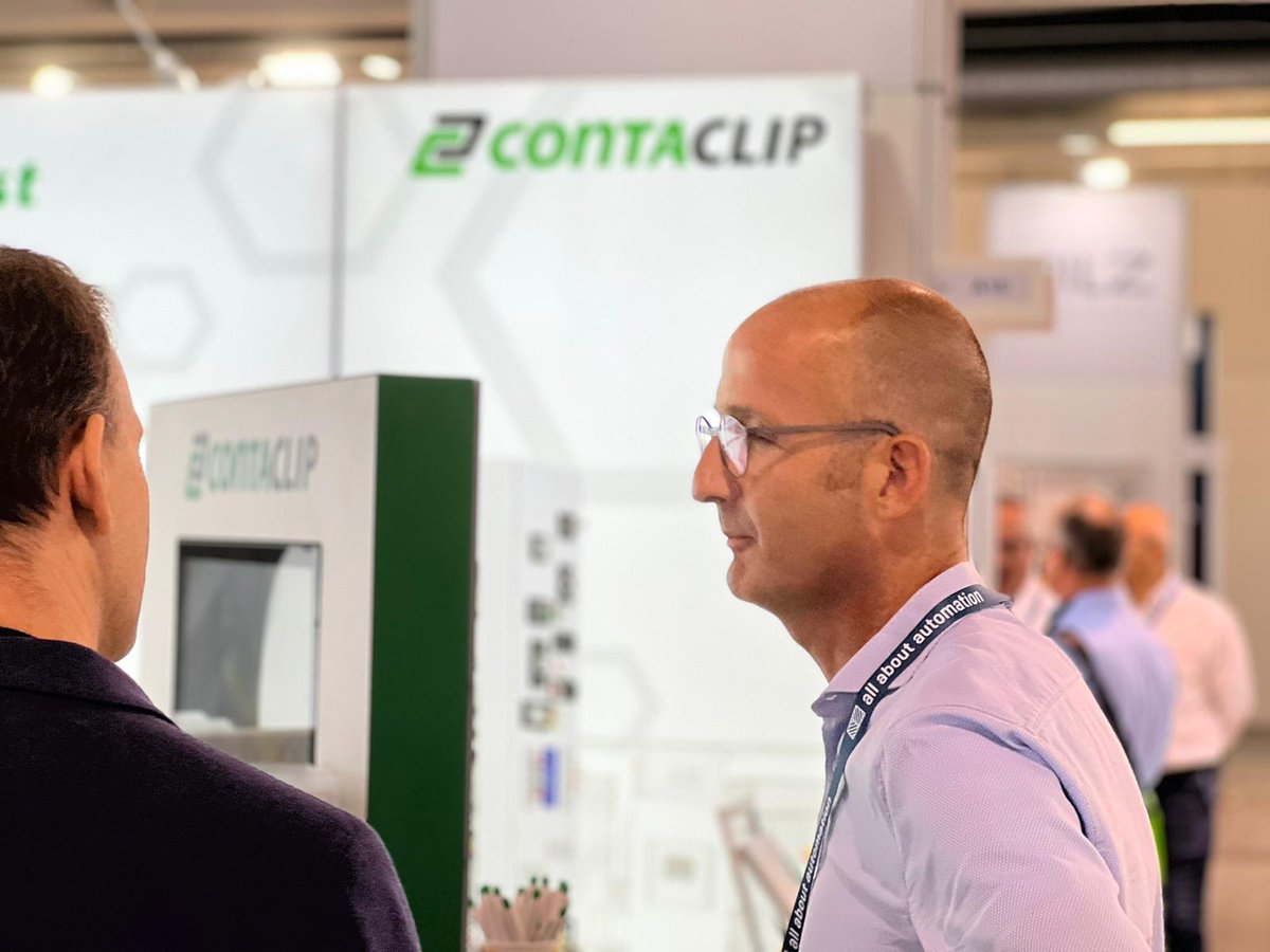 CONTA_CLIP's tweet photo. 3๏ธโฃ2๏ธโฃ1๏ธโฃDer letzte Tag der all about automation Messe in Zรผrich lรคuft auf Hochtouren.
Nutzen Sie die Gelegenheit, sich mit unserem Experten-Team vor Ort auszutauschen.
#contaclip #team #aaa22 #connectivity #kabelmanagement #zรผrich https://t.co/fyBw6X4fUH