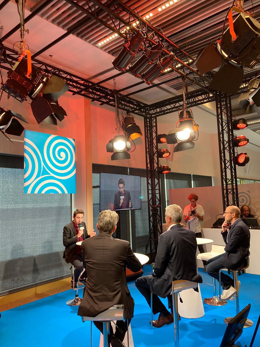 iberdrolafr's tweet photo. #FEB2022 - #EnDirect
📽️ Emmanuel Rollin, Directeur @iberdrola France était invité du #FEBTV pour parler : Développement d'un projet éolien offshore et son impact sur l'économie locale.
A revoir sur la chaine #Youtube du FEB, Tébéo, Tébé Sud et TVR.
#interview #ailesmarines https://t.co/EKsnD3GEE1