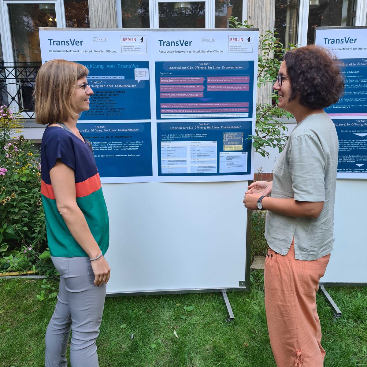 BerlinerIni's tweet photo. In der Vergangenheit haben wir https://t.co/sl3koHeT7n der @ChariteBerlin mit Workshops unterstützt. Gestern waren unsere Mitstreiterinnen Ina, Oya und Maike wieder bei #TransVer, diesmal unter dem Motto “Celebrate togetherness”. https://t.co/cwbsJYG5Bf