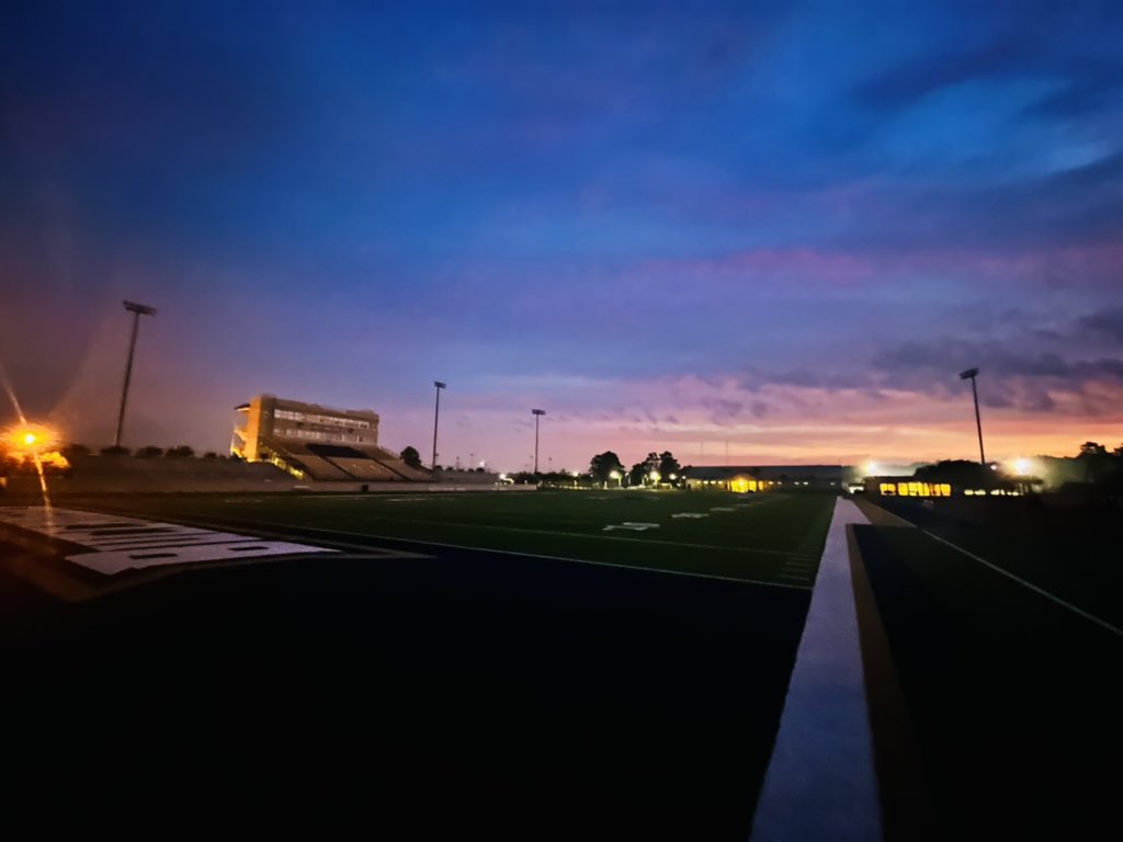 klaykoester's tweet photo. 2 more sleeps ๐ด๐ด until @CSUFB Kicksoff!!! #GHEA #BucFast ๐ดโโ ๏ธ๐ดโโ ๏ธ๐ดโโ ๏ธ https://t.co/1pOWG2Gh5T