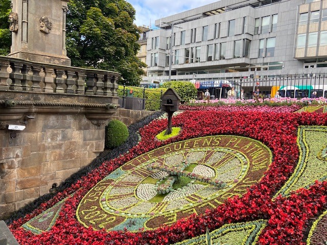 Edinburgh Outdoors tweet media