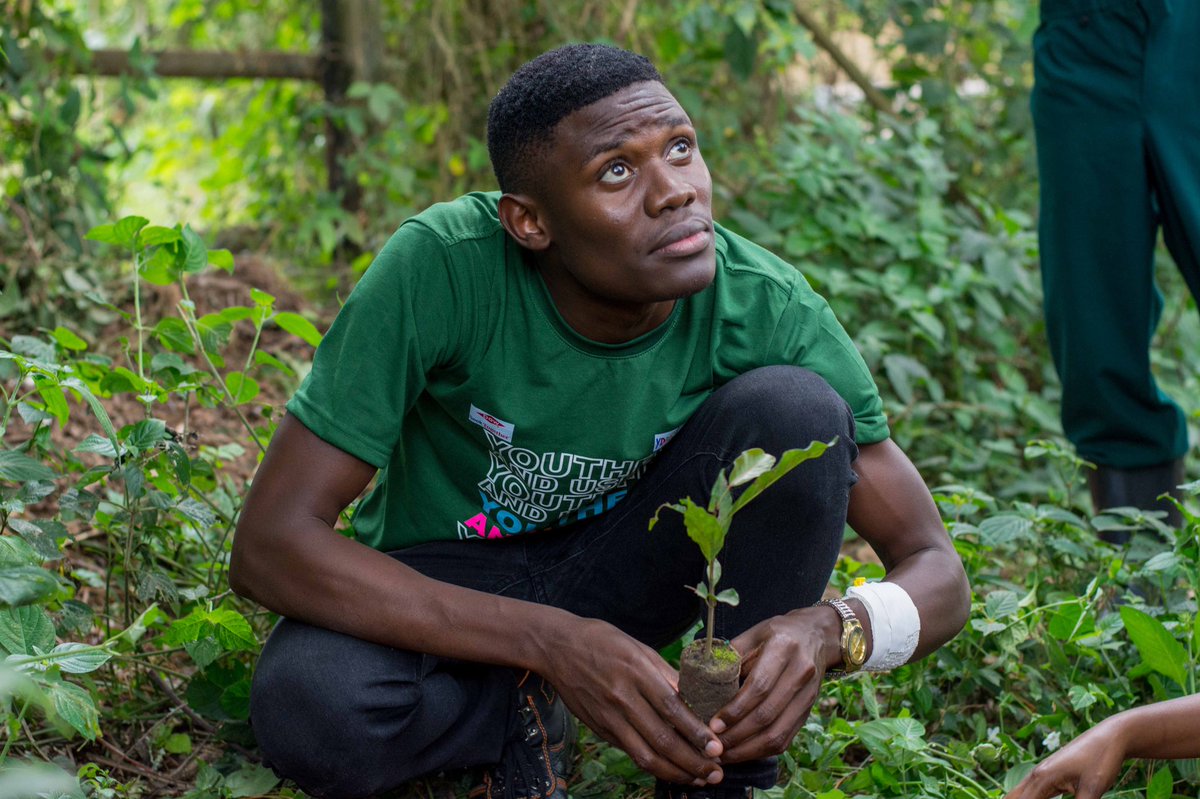 jonahkirabo's tweet photo. Thank you, @mnyomb1. Despite being sick, he mustered every last bit of strength to participate in our #pamperatree planting event yesterday. 

I'm grateful for you, bro, and I send you healing energy. https://t.co/FPhnf4G5eD