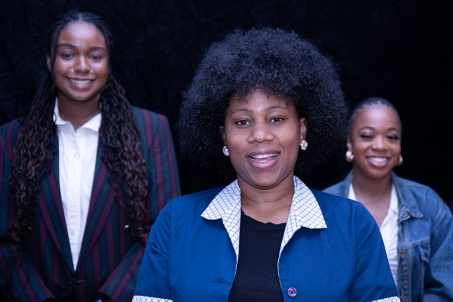 PrincessHustlr's tweet photo. More rehearsal pics for #LeaveTaking @towertheatre Stoke Newington 21 Sept- 1 Oct. https://t.co/h70THaLcS8 #nightout #londontheatre #blacktwitterlive #theatres #goingout #offwestend @Afridiziak @welovestokey @StokeyStop @stokeynews @StokeyStop https://t.co/xcFNSHNrKY