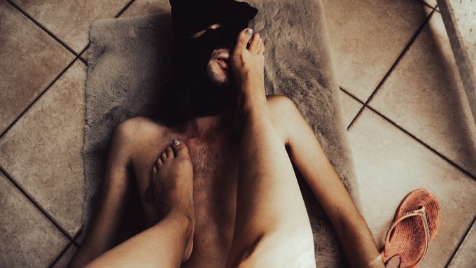 good mornig!!! you are my first slaves followers!!! do you like my feet? 🤪 https://t.co/rFIM5sxGBg<a href="/tag/girl"class="tags"><span>#girl</span></a><a href="/tag/girls"class="tags"><span>#girls</span></a><a href="/tag/hot"class="tags"><span>#hot</span></a><a href="/tag/mask"class="tags"><span>#mask</span></a><a href="/tag/femdom"class="tags"><span>#femdom</span></a><a href="/tag/feet"class="tags"><span>#feet</span></a><a href="/tag/fetish"class="tags"><span>#fetish</span></a>