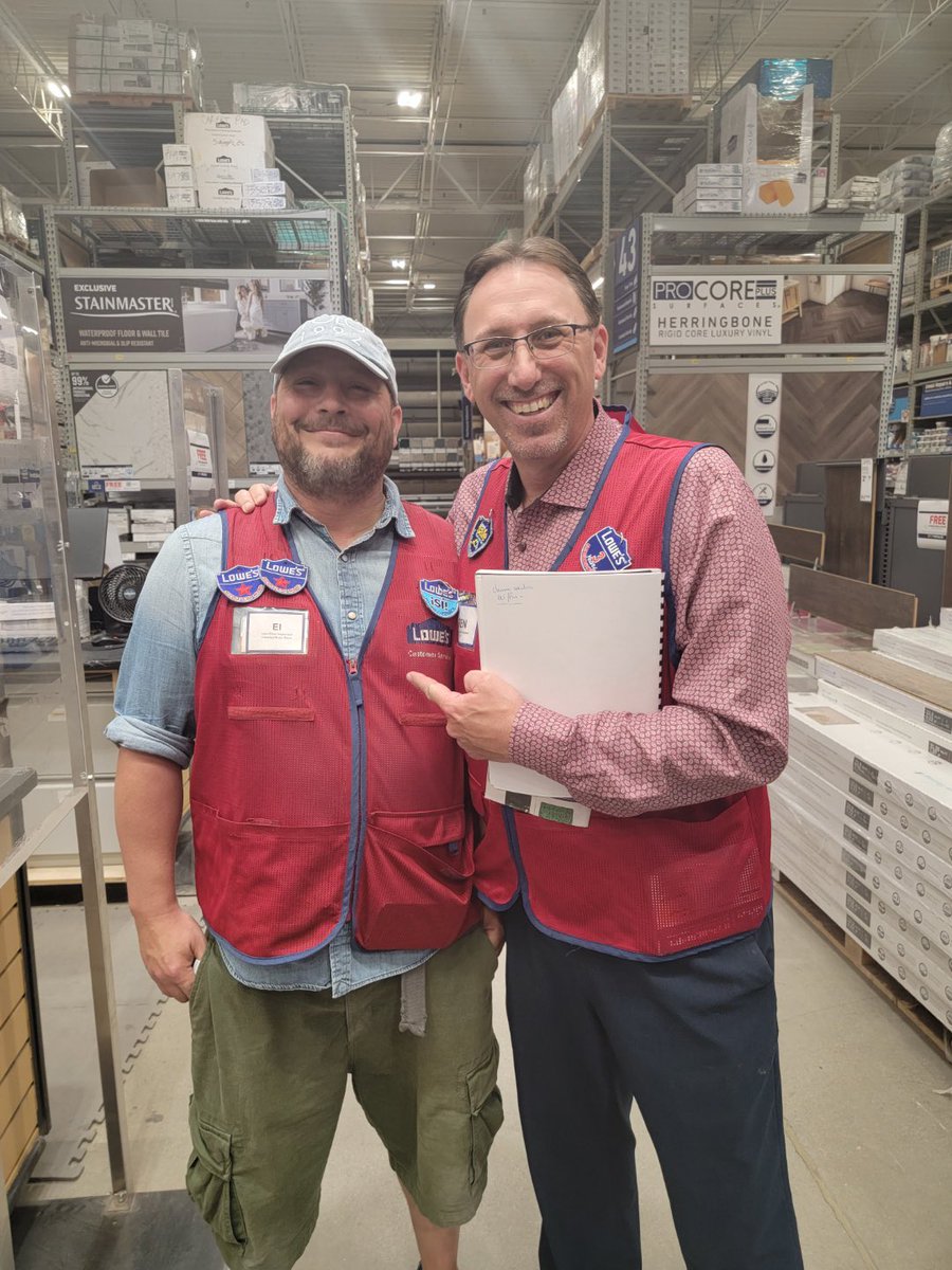 I’d like everyone to meet El! He’s a flooring specialist in North Richmond! He is doing a great job driving the business! I also LOVED hearing him tell me how he wants to be R1 RVP one day! Anything is possible! Keep working towards your goals!!!