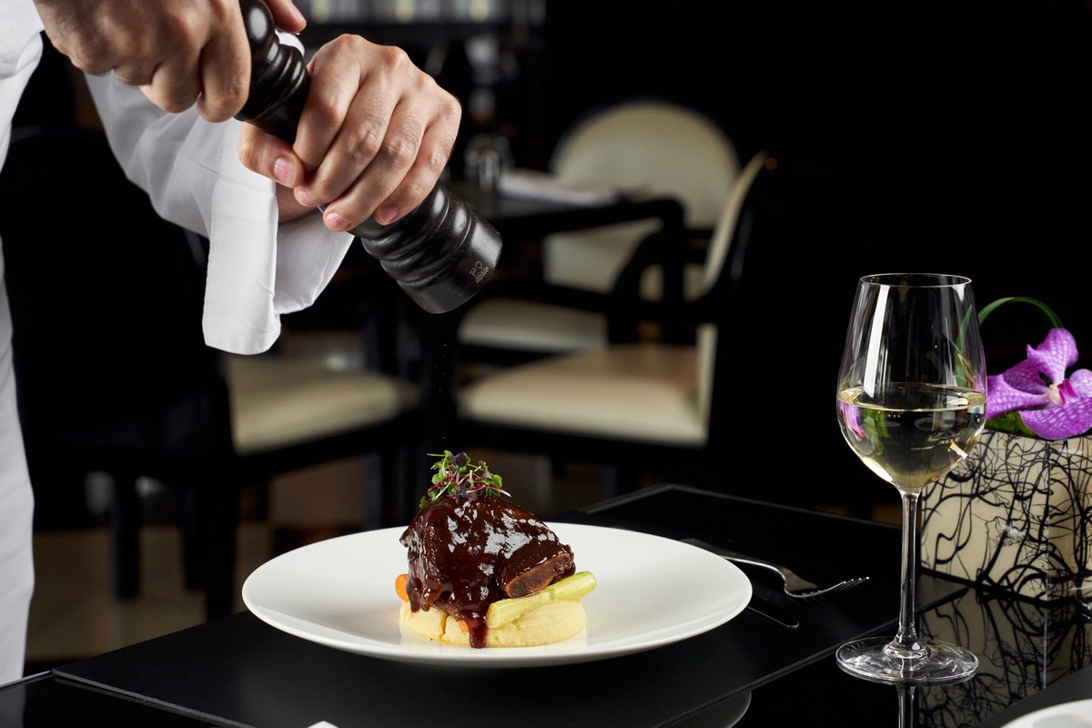 Armani/Kaf is open Sunday to Thursday, the contemporary luxurious setting is paired with stunning views of the Downtown Dubai, with a menu no less impressive. 

#DineiwthArmani #kosherrestaurantuae
