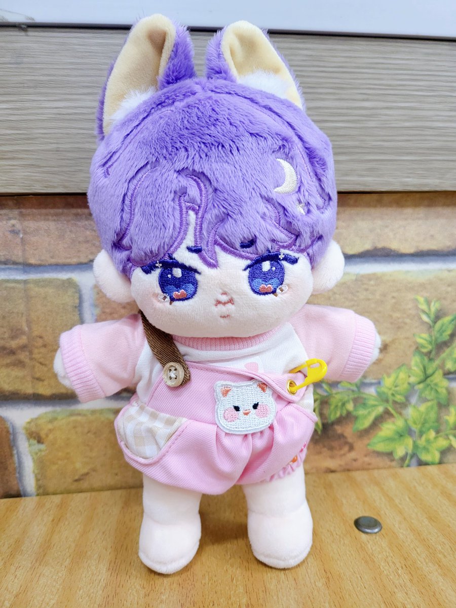 ririskongal2's tweet photo. 새로운 친구들 도착💜💜💜
보라보라하니 아주 좋구먼?
꾸기 생카 한군데밖에 안갔는데 ㅋㅋ
아고고 대다 대...🤤🤤🤤
#리리네솜 #리리네콩알이들
#코리 #포도곰준
#석진인형 #남준인형 #방탄인형
#jindoll #rmdoll #btsdoll https://t.co/w0unwhllR1