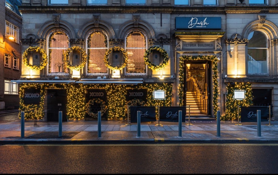 ProLiverpool's tweet photo. Christmas at @dashrestaurants 🎄
https://t.co/UPFrw2sJW5
#LiverpoolVenue #ChristmasLiverpool https://t.co/qMJeK59NpO