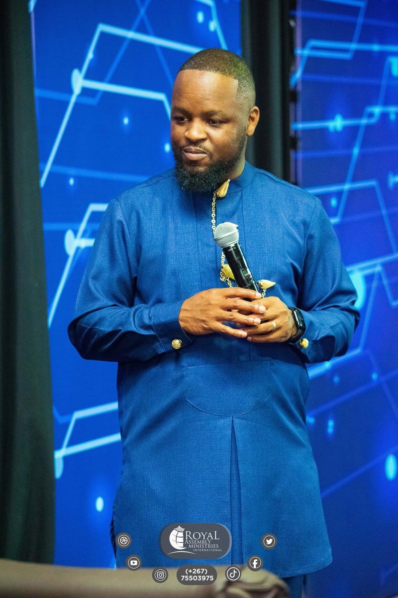 RoyalAssembly's tweet photo. “Your advantage in life is in the prompt obedience of God's instructions. You must operate your life by the spirit of prompt obedience” Prophet BF Rams 

#BFRams #CovenantDayOfLongLife #LoversParadise #OpenHeavens https://t.co/9CFMs81mG1