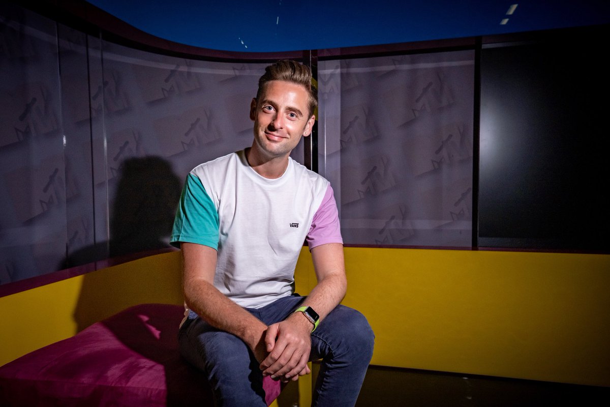 Gay Man Talking is out THIS MONTH (screams) - and for once, I’m left speechless.
Thanks to all the support and love everyone has shared so far. Link in bio and exciting content coming from lovely people #gaymantalking 📚❤️