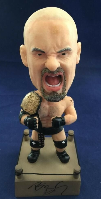 WCWTFPodcast's tweet photo. #WCWWorstMerch @WWE @Goldberg
Warning : Putting this bobblehead next to other bobbleheads will cause severe injury to said bobbleheads and possibly yourself. https://t.co/EZ8Z8Bxqn5