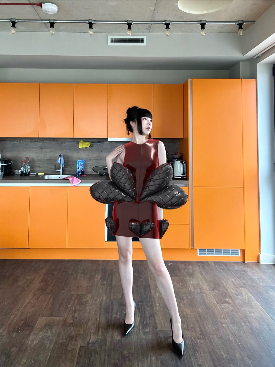 verseser's tweet photo. who is next to try on this dress?
#NFTs #digitalfashion #NFTCommunity https://t.co/Z30foO2EeO