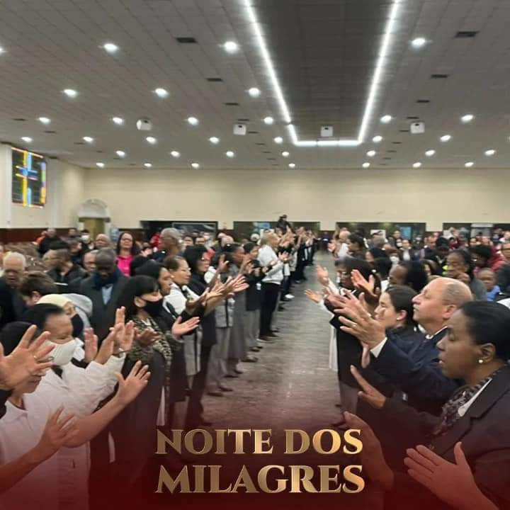 GsuUniversal's tweet photo. [CORRENTE DOS 70 | BLOCO ITAQUERA].

Acompanhe como foi, uma noite gloriosa! Ontem na Catedral de Itaquera com o bp Eduardo Ribeiro. 

#GSUBRASIL
#GSUBLOCOITAQUERA
#correntedos70 
#corredordosmilagres https://t.co/Es0jFO6YjW