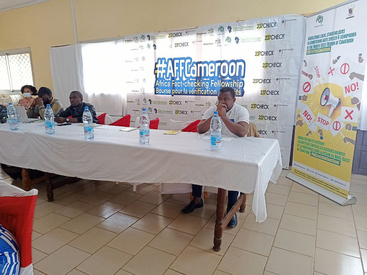 civic_watch's tweet photo. #AFFC Cohort 7.
We are in #Bamenda 4 3 days.
Today, @KAMTCHANG1 of @AdisiCameroun will train fellows on the internet world/introduction to SMHR & @NgalaDesmond will drill them on #Disinformation & #HateSpeech in #Cameroon.
#Factchecking
#ThinkB4UClick
#DataJournalism https://t.co/0mfbKDCBlH