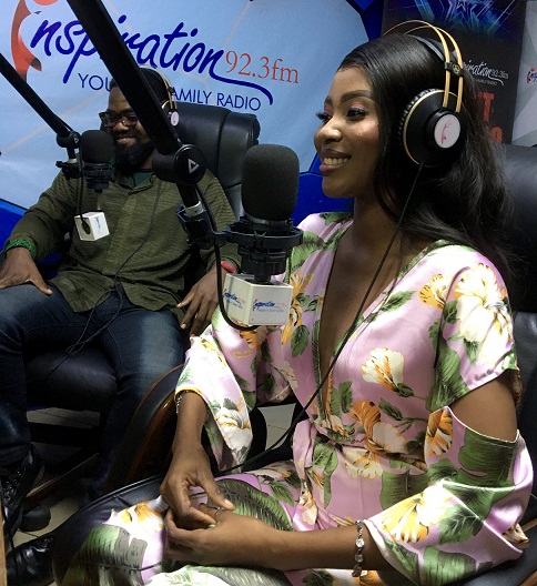 IFM923's tweet photo. Ex-BBNaija housemate, @apet_modella dropped by at the studio this morning | #BreakfastJam
Full Video Coming Soon (YouTube) Link In Bio 🔺
#modella #modellabbnaija #bbnaija #bbnaijaupdate #bbnaijaseason7 #thtv #entertainment #bbn #bbnaija2022 #entertainment #yourno1familyradio📻 https://t.co/V1RNifXFYm