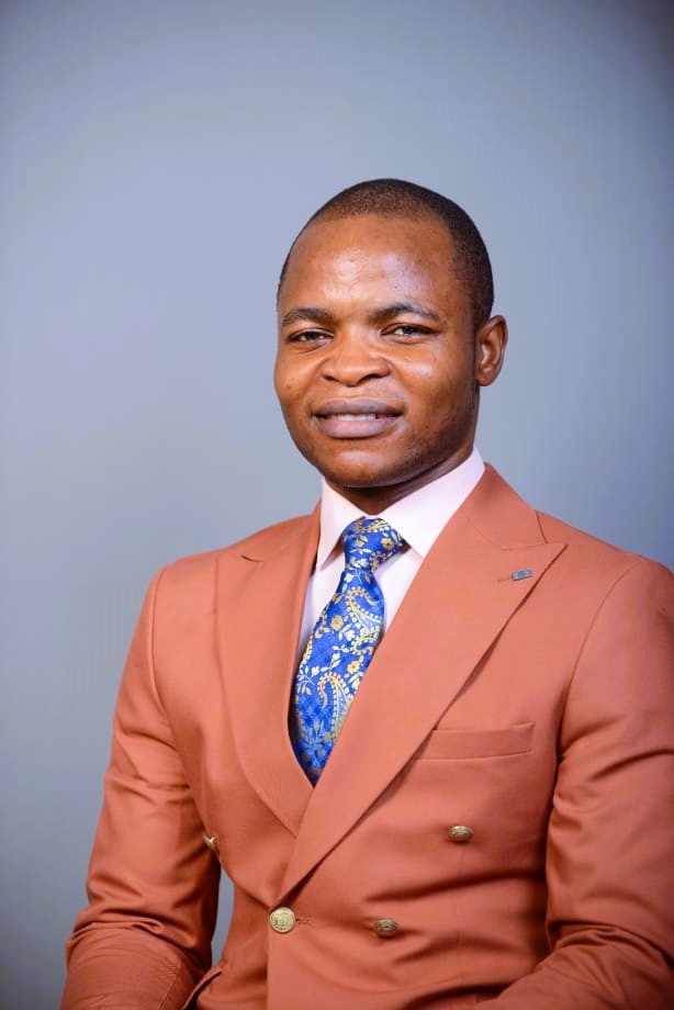 ManTiger_cmr's tweet photo. Today, as we prepare for a meeting of a lifetime, I'll like to celebrate you Sir    @BorisNgala.

You have believed in me and helped me see the best in all the odds. As I move into this next phase, I want to honestly say Thank you for this support and unconditional love!

🙏🏾🙏🏾 https://t.co/mmAe4Y2wyM