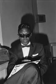 almostablaze's tweet photo. #LightninHopkins ~
It's a sin to be rich it's a low down shame to be poor

https://t.co/xdPlVOmLJ4

#FridayEve   #acoustic 

#tbt         #blues 

#middaybluesbreak https://t.co/TrqZy1jzPj