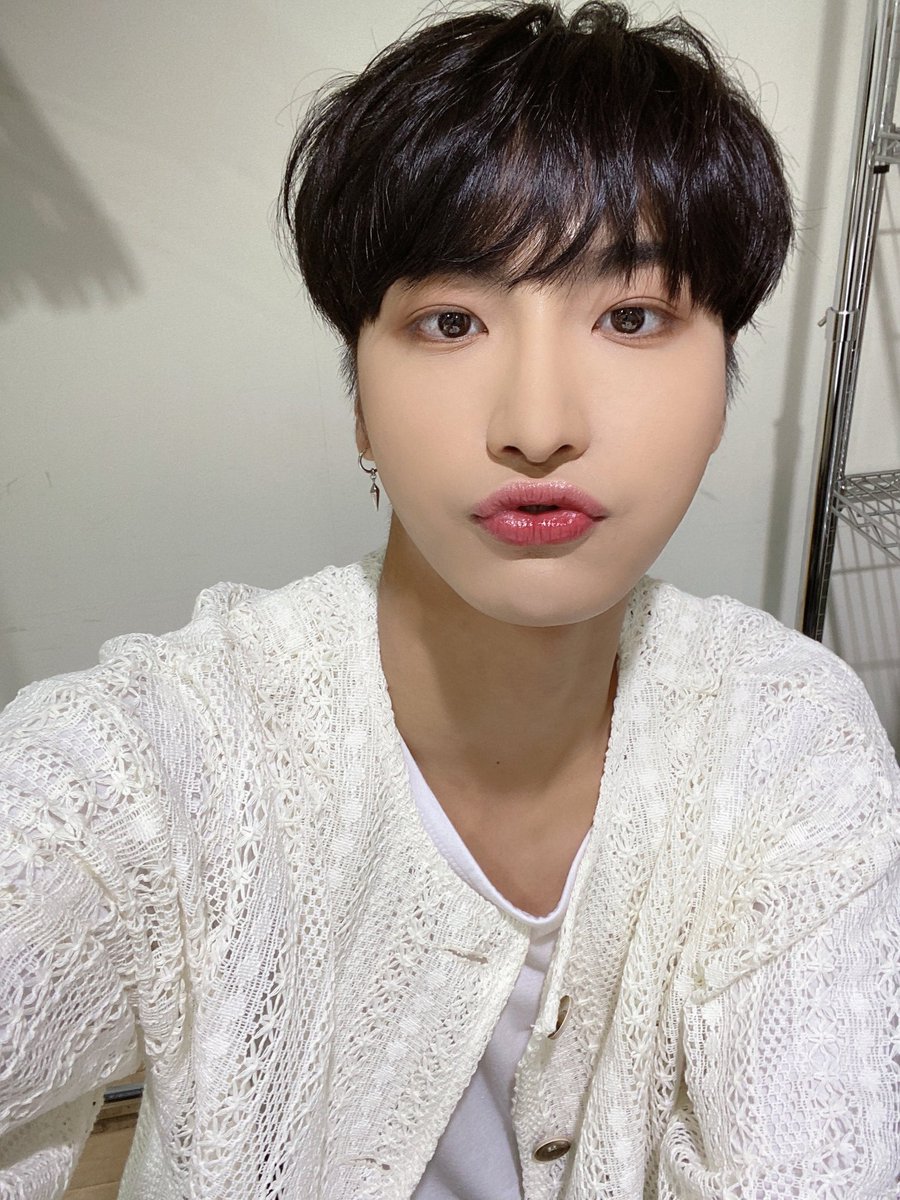ATEEZBRASIL_'s tweet photo. 🪐 |

[#SEONGHWA] 🤍🤍🤍

© allabout_atz

[+] https://t.co/WpCw4D0Zkx