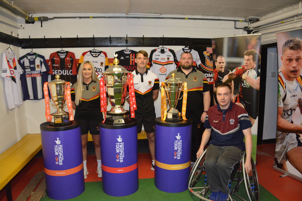 OfficialBullsRL's tweet photo. 🤝 First Team & Academy, Women's Team, PDRL Team and Wheelchair Team all represented with the @RLWC2021 Trophies today!
#thisisrealimpact #rlwc2021 https://t.co/H9TXC3FPJC