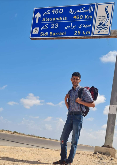 OurLibyaChoice's tweet photo. ابن ليبيا الرحال عبد العالي الحبوني يصل مدينة سيدي براني في شمال غربي مصر ضمن رحلته سيراً على الأقدام من ليبيا إلى السعودية لأداء مناسك العمرة 🌷🌷
بالتوفيق لأخونا الحبوني وانشالله مربوحه! https://t.co/Sd3ova6lbr