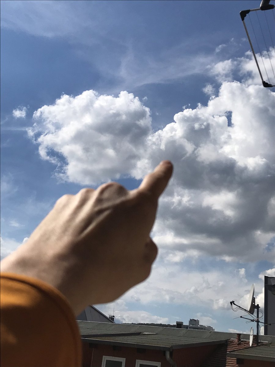 livefromcccp_'s tweet photo. da soLLen alle unsere daTen sein https://t.co/6ZBRreDTQ0