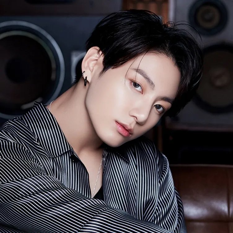 ClionaFitz's tweet photo. Happy Birthday Jungkook 🥳🎉🎈🎂 Hope you had an amazing day 😊 Thank you for bringing joy into our lives 💜 Wishing you all the love and happiness in the world 🌍💜 @BTS_twt #HappyBirthdayJungkook https://t.co/uue6F6fGSY