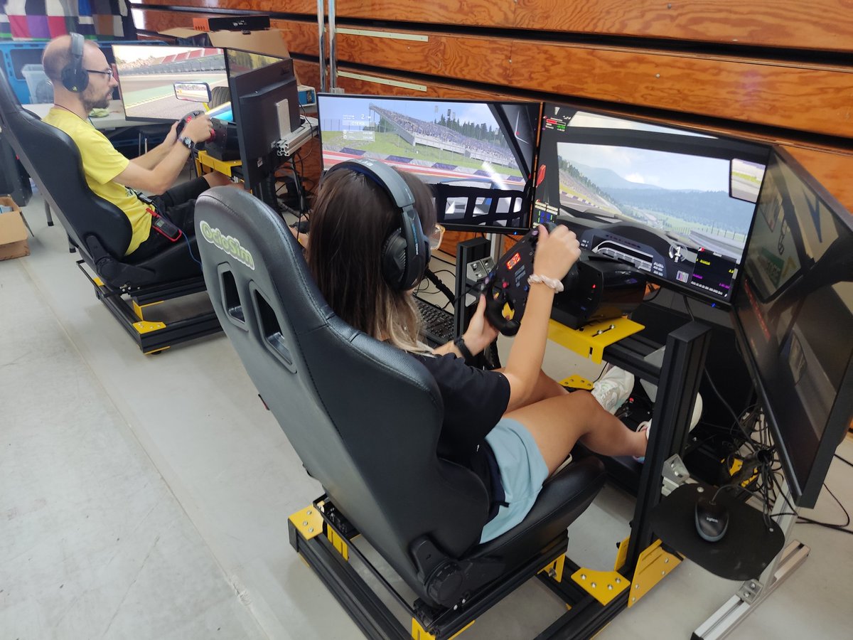 En breve rugiran los motores en la <a href="/navarralanparty/">Navarra LAN Party</a> 

El mejor #Simracing este Viernes y Sábado en #Pamplona

Zona #Openspace en el Pabellón universitario de Navarra ( entrada gratuita)

<a href="/dcsimracing/">Dcsimracing</a> <a href="/3DFactorySim/">3D Factory Simracing</a> 🔥🔥🔥