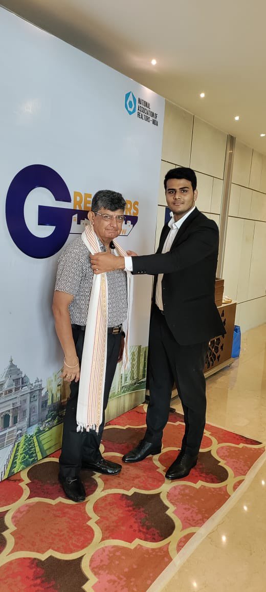 realtors_of's tweet photo. Our honorable President Shri DARSHAN CHAWLA reached Gandhinagar for attending NAR India City Convention and GB Meeting.
#PROPAssociation #PROPWA #NARINDIA #growbusiness #propmember #oppurtunity #networking #narmembership
#propsilvermembership #togetherwecangrow https://t.co/vXldLqqLpT