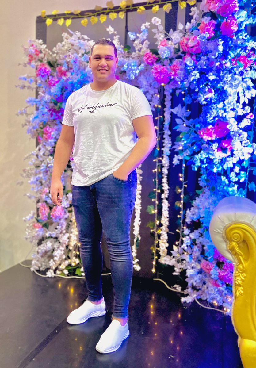 لا شئ مستحيل عندما يكون الله بجانبك  ☝🏼🤍