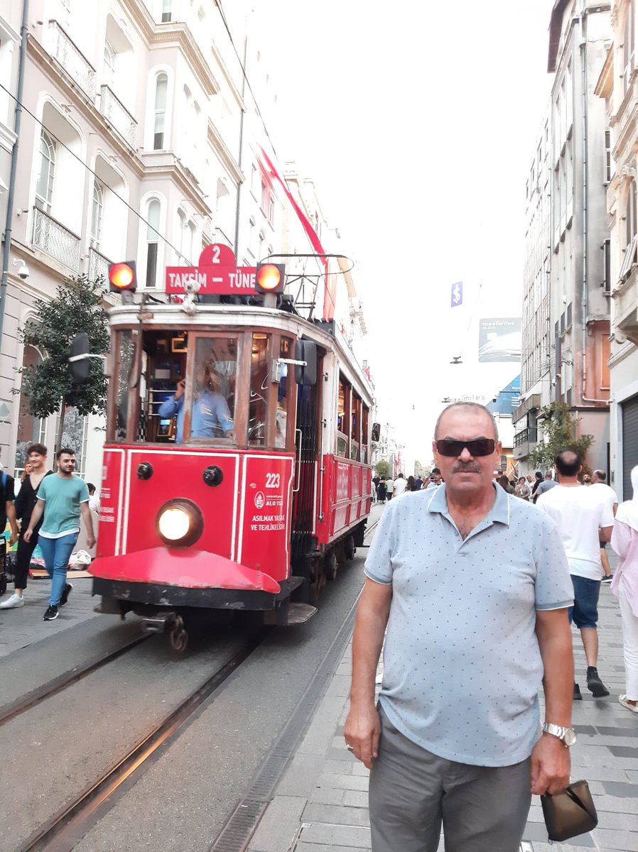 İstiklal caddesi