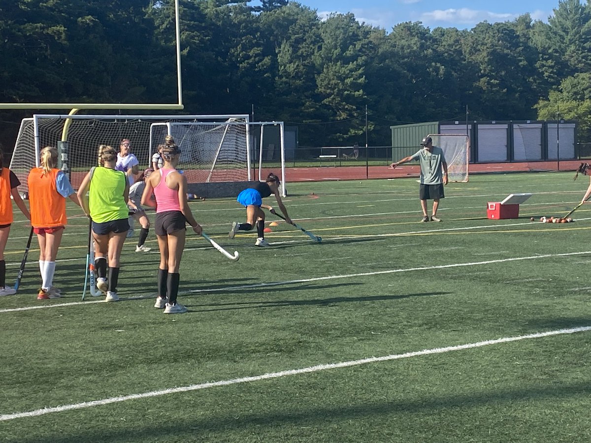 RetiredMPSDSup's tweet photo. MHS Field Hockey ans Girls Soccer working hard in preparation for the upcoming season. #Bettertigether @GORAMSathletics https://t.co/OWtkQGsYOA