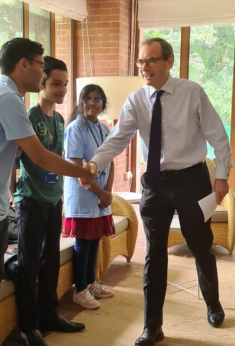 BYE_Initiative's tweet photo. The future climate science leaders of #Bangladesh met with the @RCDicksonUK earlier today to exchange views on climate change & share about their journey with the National Earth Olympiad 2022 & winning medals at the int'l competition. @UKinBangladesh #NEO2022 #ClimateStewards https://t.co/EgTliUBUtB