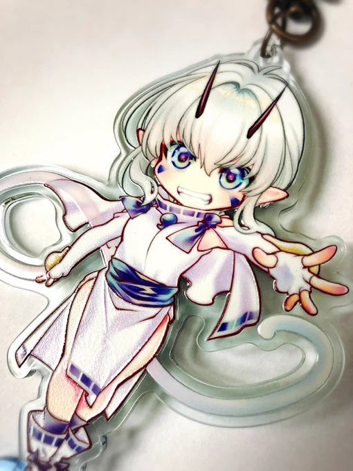 自分で作ったアクキーなら信乃と船虫がまだあるはずなんですが部屋で行方不明中 
